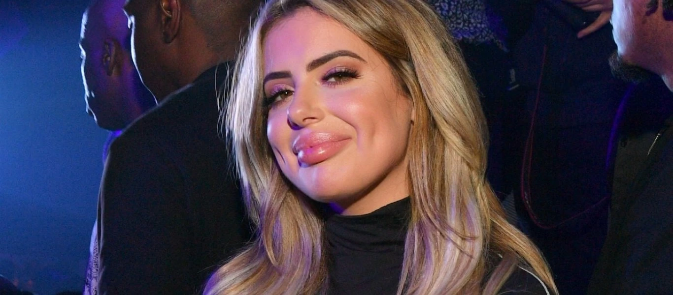 Brielle Biermann: Η 22χρονη τηλεπερσόνα που «τρελαίνει» τον ανδρικό πληθυσμό με το πλούσιο μπούστο της (φωτο)